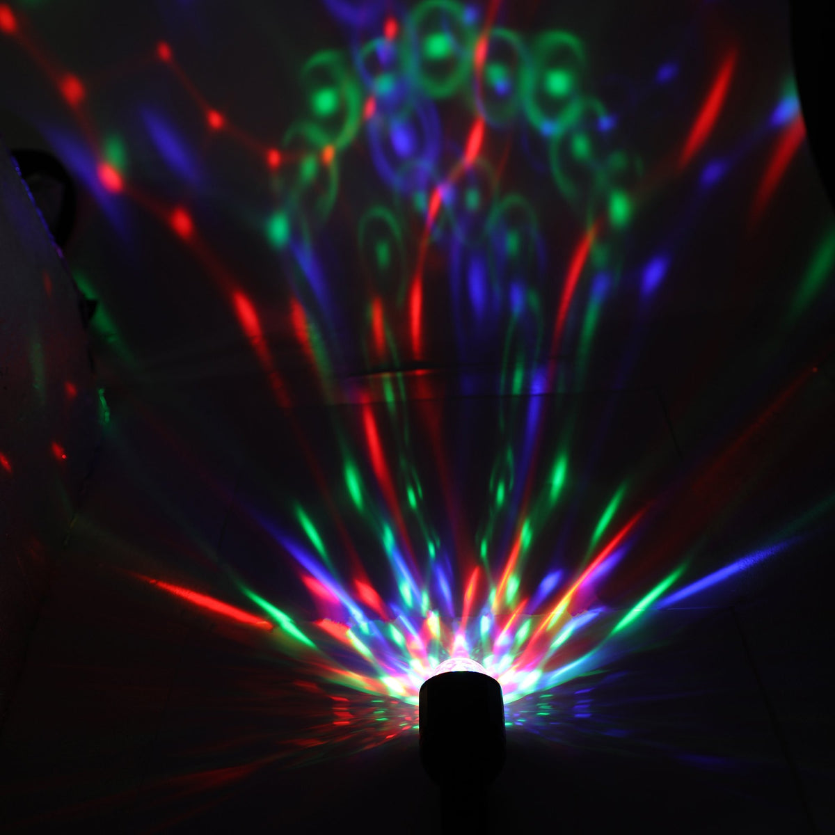 POS002_optimized_692ab3296f988_2025-11-29_08-47-37.jpg
